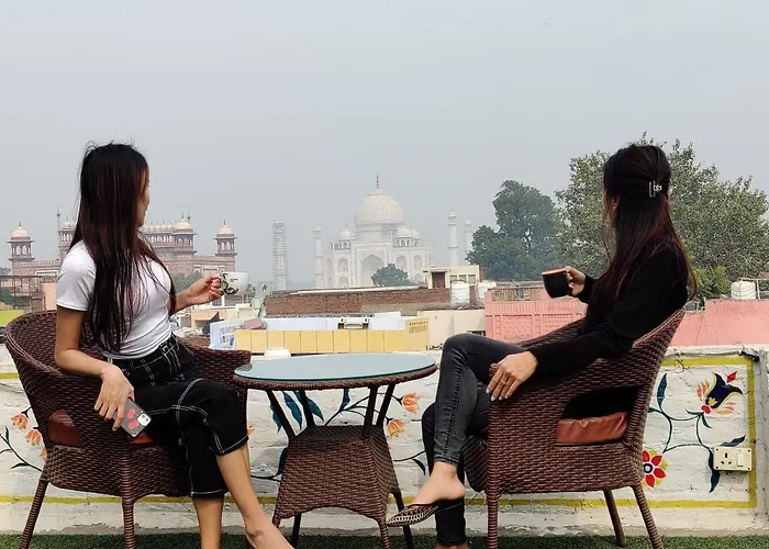 Joey'S Agra - 200M From Taj MahalHostel
